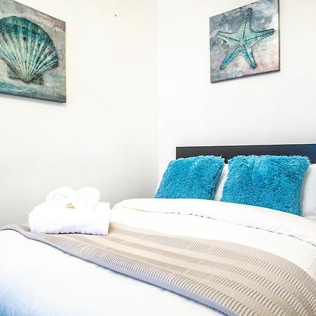 Ocean Walk Apartments Маями Бийч Екстериор снимка