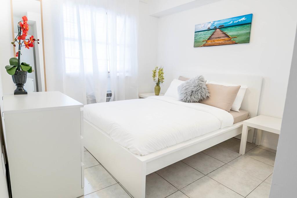 Ocean Walk Apartments Маями Бийч Екстериор снимка