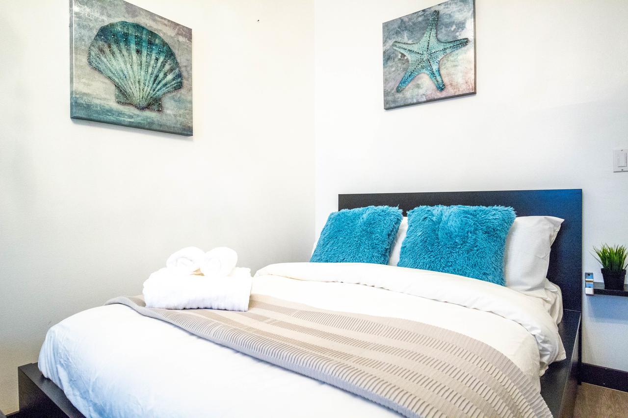 Ocean Walk Apartments Маями Бийч Екстериор снимка